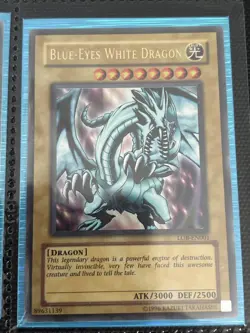 Blue-Eyes White Dragon LOB-EN001 Legend of Blue Eyes White Dragon (Worldwide... - Image 1