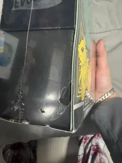 Pokemon TCG Sword & Shield Evolving Skies Elite Trainer Box ETB SEALED - Image 2