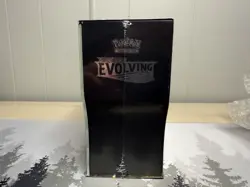 Pokemon TCG Sword & Shield Evolving Skies Elite Trainer Box ETB SEALED - Image 2