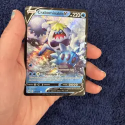 Pokemon TCG Crabominable V SWSH Fusion Strike 076/264 Ultra Holo Rare Card NM - Image 4