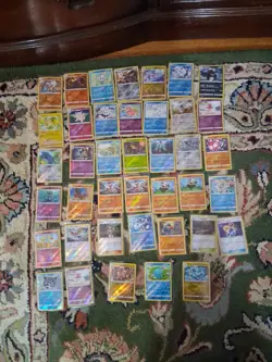 Lot Of 40 Sun & Moon Pokemon Reverse holos 37 Guardian Rising & 3 Dragon Majesty - Image 1