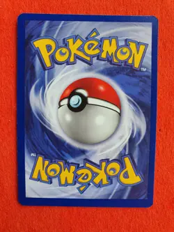 Beedrill 17/102 Pokemon TCG Base Set (1999) Rare NM - Image 2