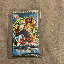 2002 Yugioh LOB Unlimited Legend of Blue Eyes White Dragon Booster Pack Konami - Image 1