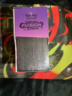 Nintendo Pokemon TCG: Sword & Shield Fusion Strike Elite Trainer Box 820650809330 - Image 3