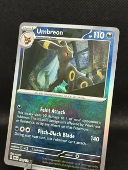 Umbreon 059/131 Poke Ball Holo Pattern, Sv: Prismatic Evolutions Pokemon TCG - Image 2