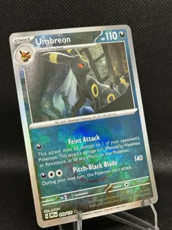Umbreon 059/131 Poke Ball Holo Pattern, Sv: Prismatic Evolutions Pokemon TCG - Image 3