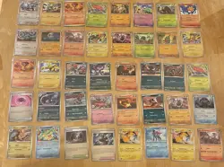 Pokemon Sammlung 80 Holo Karten NM + 450 Base + Box + Wurfel + Munze + Energie - Image 3