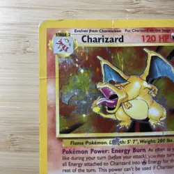 Pokemon TCG Charizard 4/102 Holo Rare Base Set (DMG) - Image 2
