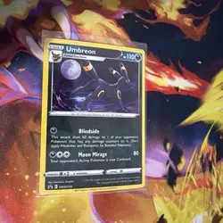 Pokemon Card Umbreon SWSH129 Black Star Promo Holo Near Mint - Image 2