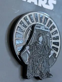 Star Wars Emperor Palpatine Spinning Enamel Pin New On Card - Image 3