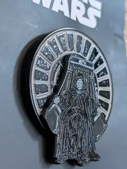 Star Wars Emperor Palpatine Spinning Enamel Pin New On Card - Image 4
