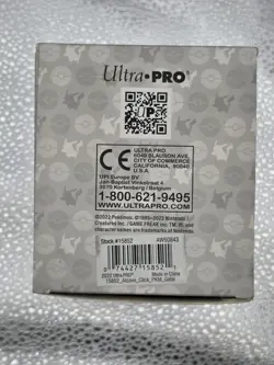 Ultra Pro Pokemon Alcove Click Box - GALAR (4 Magnetic Badges, Holds 100 Cards) - Image 4