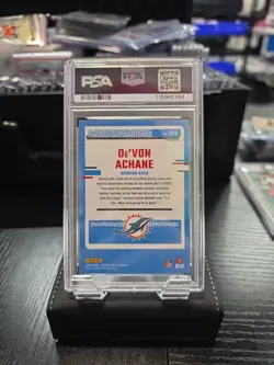 2023 Panini Donruss Optic Rated Rookie De'Von Achane #269 Pink Prizm PSA GEM 10 - Image 2