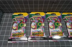 Pokemon TCG (10) Evolving Skies Booster Packs - (9) Sleeved (1) Non-Sleeved - Image 5