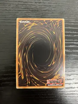 Yu-Gi-Oh! Blue-Eyes White Dragon MAGO-EN001 Premium Gold Rare 1st Edition - Image 2