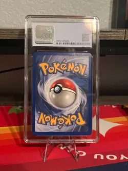 Pokemon TCG 2003 Skyridge Crystal Crobat Secret Rare 147/144 CG 8.5 NM/MINT+ - Image 3