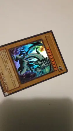 Yu-Gi-Oh! Blue-Eyes White Dragon Holo LOB-EN001 3000 ATK 2500 DEF English - Image 2