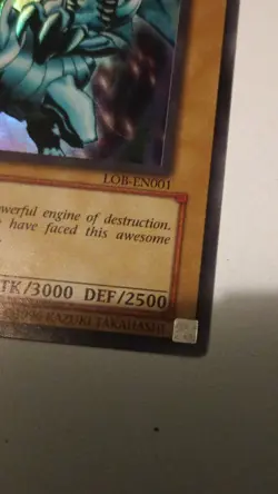 Yu-Gi-Oh! Blue-Eyes White Dragon Holo LOB-EN001 3000 ATK 2500 DEF English - Image 3