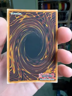 * DARK MAGICIAN GIRL * ALTERNATE ART PLATINUM SECRET RARE RA03-EN123 MVP1 YUGIOH - Image 3