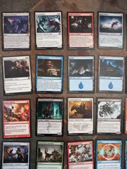 MAGIC THE GATHERING BUNDLE approx 100 BULK JOB LOT CARDS. LOT D - Image 2