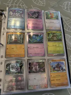 Pokemon Card Binder 500+ Cards - Image 4