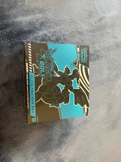 Pokemon Center Black Bolt & White Flare Elite Trainer Box ETB Set New Sealed - Image 2