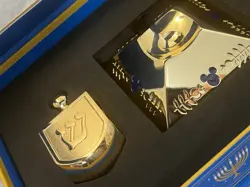Happy Hanukkah Disney Dreidel Gift Set Gold Tone Judaica Boxed Holiday Decor - Image 5