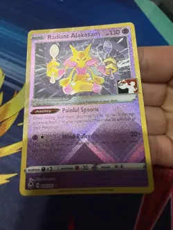 2023 POKEMON PLAY! POKEMON PRIZE PACK: SERIES 3 #059 RADIANT ALAKAZAM - Image 2
