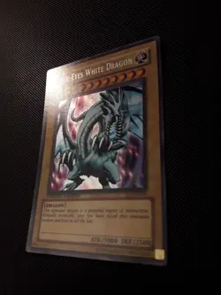 Yu-Gi-Oh! Blue-Eyes White Dragon, FL1-EN001, Secret Rare, Limited, Englisch, NM+ - Image 3