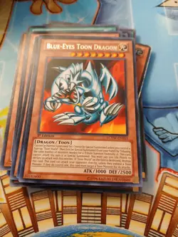 Blue-Eyes Toon Dragon LCYW-EN103 Legendary Collection 3: Yugi's World 1st... - Image 1