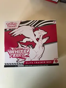Pokemon TCG Scarlet & Violet White Flare Elite Trainer Box - Image 1