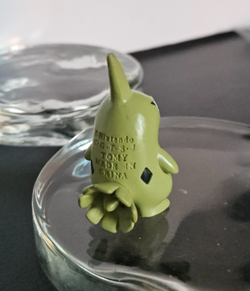 LARVITAR. POKEMON MONSTER TOY FIGURE. NINTENDO, TOMY, CTGSJ - Image 2