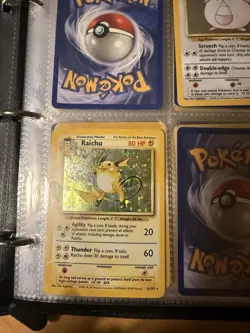 Pokemon TCG 1999 WOTC Base Set Raichu Holo Rare Card 14/102 - Image 1