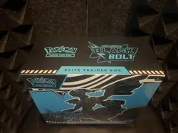 Pokemon Scarlet & Violet Black Bolt Elite Trainer Box English TCG Zekrom - Image 2