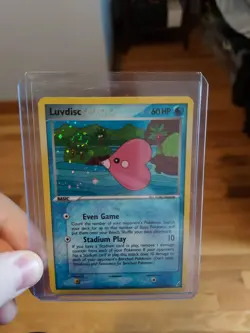 Luvdisc Holofoil Crystal Guardians 2006 Pokemon TCG 7/100 Holo Swirl LP - Image 1