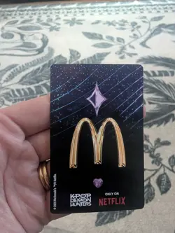 kpop demon hunters McDonald's collectors card - rumi and jinu hands touching - Image 2