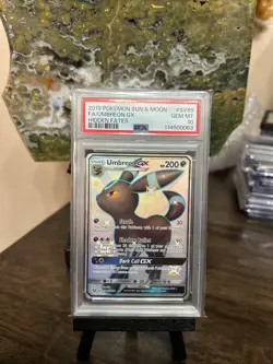 2019 Pokemon Sun & Moon Hidden Fates Shiny UMBREON GX SV69/SV94 PSA 10 GEM MINT - Image 2