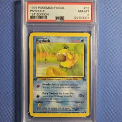 Pokemon Fossil Psyduck 53/62 1st Edition Regular Common 1999 - Image 1
