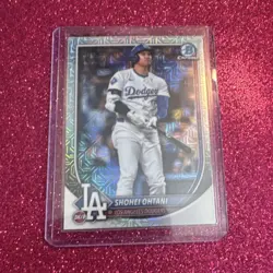 Topps Bowman Chrome 2024 Shohei Ohtani Dodgers Mojo Refractor MLB #17 - Image 1