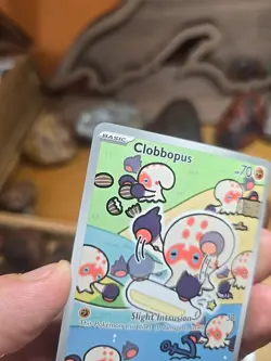 Pokemon TCG Clobbopus Illustration Rare Card 207/191 Surging Sparks - Image 5