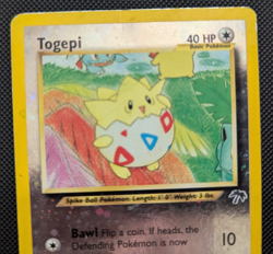 Togepi 4/18 Southern Islands 2001 Holo Rare WOTC Pokemon Card TCG ENG - Image 3