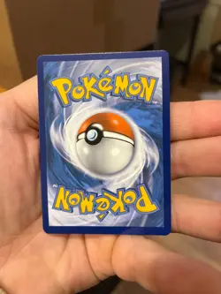 Mew 025/025 Pokemon Celebrations Gold Card NM - Image 2