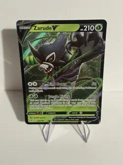 Pokemon TCG Zarude v Ultra Rare Card Vivid Voltage 022/185 NM/M - Image 1