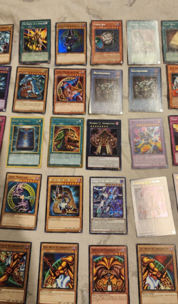 Yugioh Cards Lot - 70+ Cards - Dark Magician - Blue Eyes - Exodia - Image 3