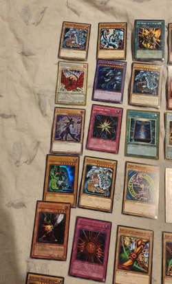 Yugioh Cards Lot - 70+ Cards - Dark Magician - Blue Eyes - Exodia - Image 4