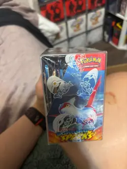 Pokemon TCG Scarlet & Violet Surging Sparks Booster Box wt Protector - Image 3