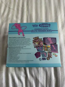 Pokemon Fusion Strike Elite Trainer Box pokemon centre - NEW & SEALED - Image 2
