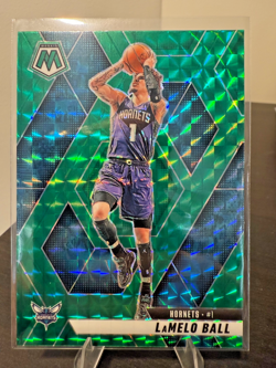 2024-25 Mosaic LaMelo Ball Green Prizm #190 - Hornets - Image 1