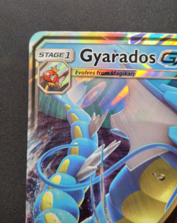 Pokemon TCG 2019 Jumbo Gyarados GX SM212 Black Star Promo LP-NM - Image 5