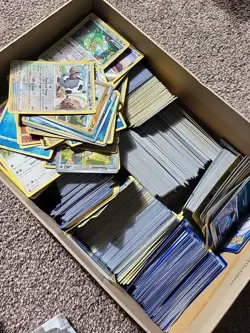 Massive Pokemon Job Lot Over 1500 Cards Holo Reverse and Bulk Pokemon Cards - Image 2